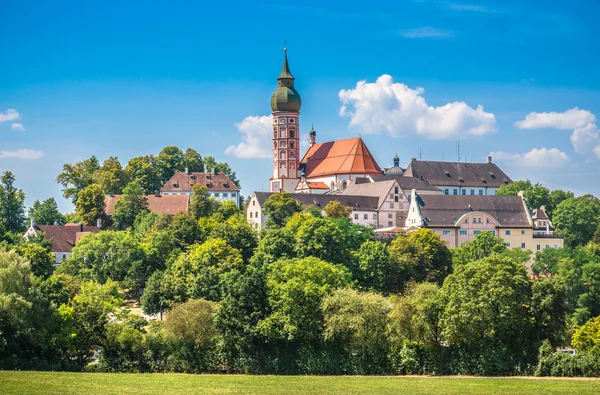 Kloster Andechs im Sommer, Landkreis Starnberg, Oberbayern, g — Stockfoto