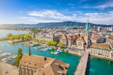 Zürih havadan görünümü ile nehir Limmat, İsviçre