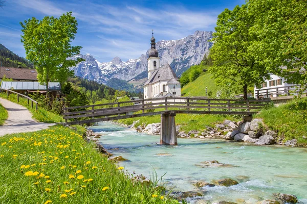 Church of Ramsau, Berchtesgadener Land, Bavaria, Germany — Stock fotografie