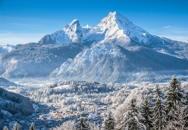 Paesaggio idilliaco nelle Alpi bavaresi, Berchtesgaden, Germania — Foto Stock