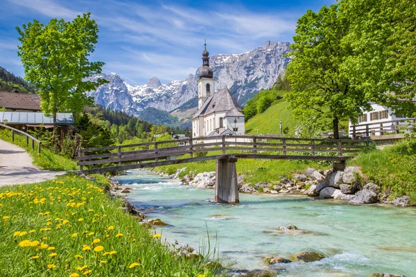 Igreja de Ramsau, Berchtesgadener Land, Baviera, Alemanha — Fotografia de Stock