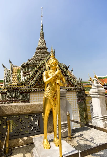 Tempelstatue Gold — Stockfoto