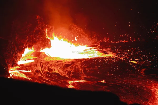 Spalania lawy jezioro Erta Ale wulkan Danakil – Etiopii. 0231 — Zdjęcie stockowe