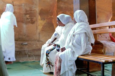 Wukro Chirkos Kilisesi-Tigray bölgesi Etiyopya dindar kadınlar. 0420