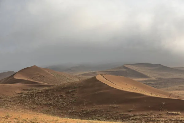 Early Morning Misty Light Sand Dunes Badain Jaran Desert Some — Stock Photo, Image