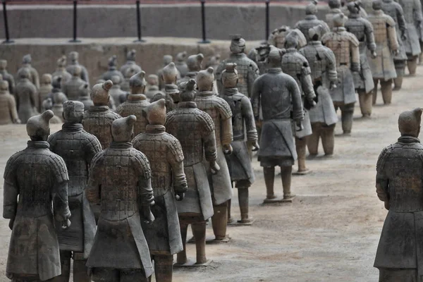 Guerreros Del Ejército Terracota Esculturas Funerarias Que Representan Ejército Qin — Foto de Stock