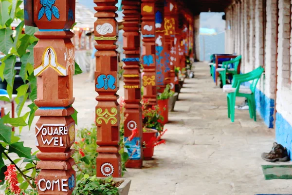 Arcada de madera en Landruk-Nepal. 0585 — Foto de Stock