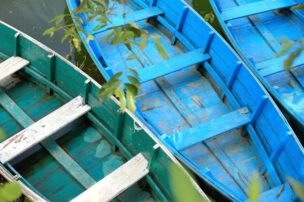 Barcos de madeira no lago Phewa. Pokhara-Nepal. 0707 — Fotografia de Stock