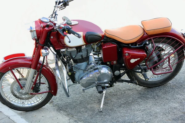 Klasik Asya motosiklet. Pokhara-Nepal. 0747