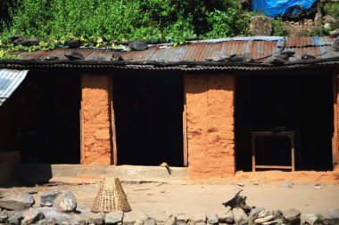 Küçük hamlet-Prithvi karayolu. Aanbu Khaireni-Nepal. 0773