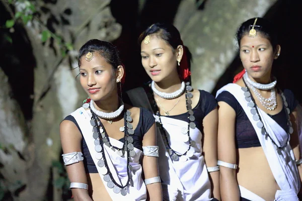 Tharu people girls. Ghatgain-Patihani-Nepal. 0824 — Stock Photo, Image