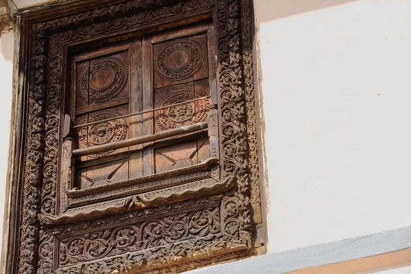 Profusely carved window. Namo Buddha-Nepal. 1027 — Stock Photo, Image