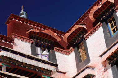 Drepung manastırın içinde pencere eşiği. Lhasa Tibet. 1213