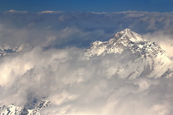 Vários picos himalaianos vista aérea. Nepal. 1118 — Fotografia de Stock