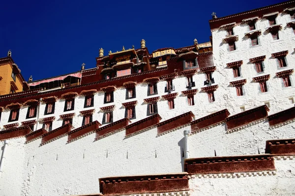 O palácio de Potala. Lhasa-Tibete. 1376 — Fotografia de Stock