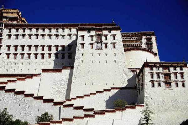 East wing Potala-paleis. Lhasa-Tibet. 1368 — Stockfoto