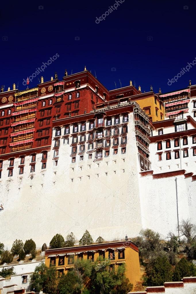Walls whitewashing-Potala palace. Lhasa-Tibet. 1371