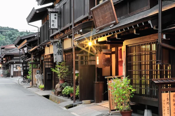 Οδός στην παλιά περιοχή του στο Λυκόφως. Takayama-Ιαπωνία. 0002 — Φωτογραφία Αρχείου