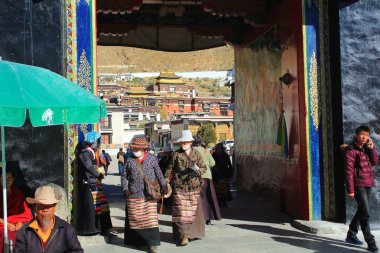 Ağ Geçidi Tashilhunpo Manastırı. Shigatse-Tibet. 1682