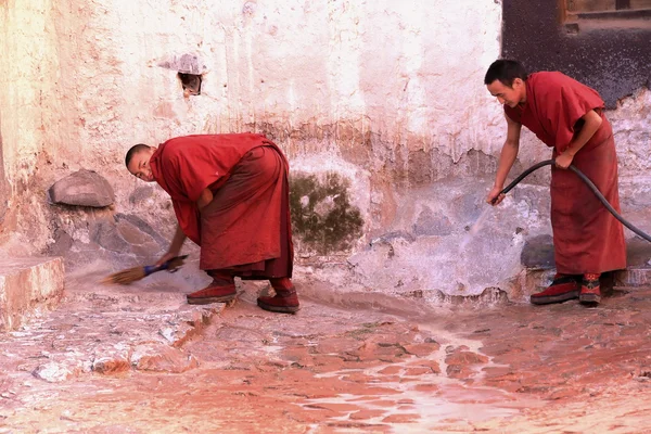 Lavaderos en el monasterio de Tashilhunpo. Shigatse-Tibet. 1701 —  Fotos de Stock