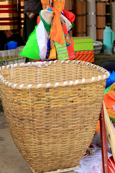 Big wicker basket. Shigatse-Tibet. 1789 — Stock Photo, Image