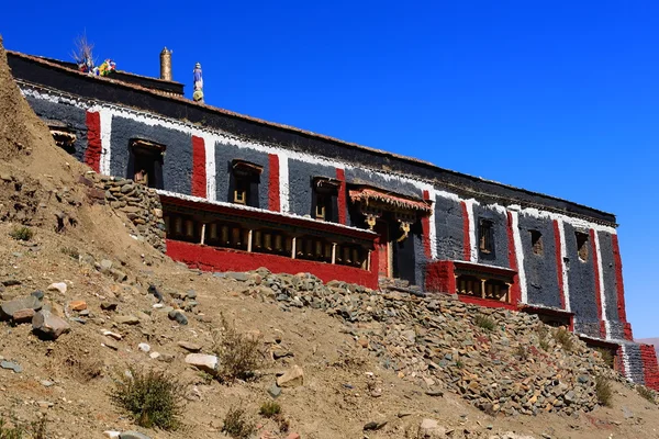 Construcción de un monasterio cerrado aguas abajo de Sakya-Tibet. 1800 —  Fotos de Stock