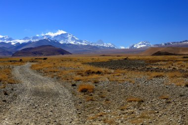 Cho Oyu ve birkaç Himalaya zirveleri monte. Tibet. 1928