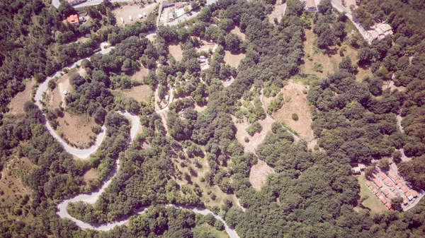 Vue Aérienne Une Petite Ville Située Dans Les Montagnes Italie — Photo