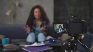 İçerideki kameraya video günlüğü kaydetme süreci