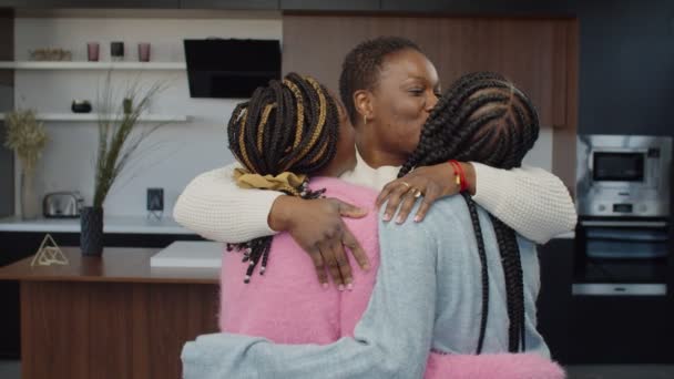 Happy african mom bonding with two cute teenage daughter — Stock Video