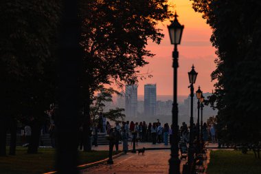 Akşam Kyiv, Poshtova Meydanı Yazın, Ukrayna ,   ,