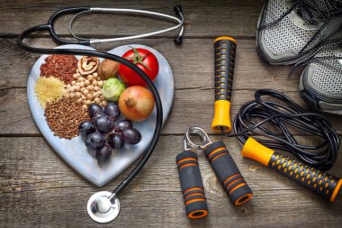 Sağlıklı yaşam konsepti ile diyet ve fitness