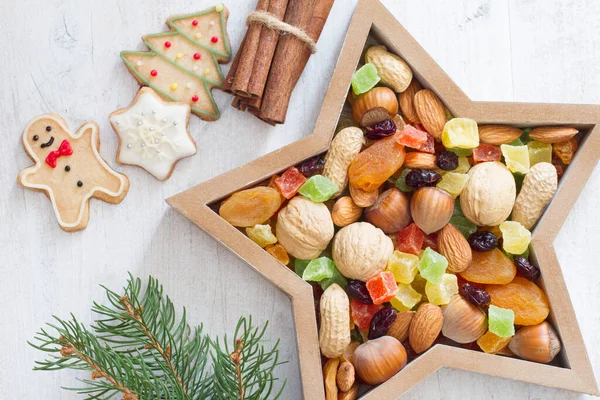 Nozes Natal Mistura Frutas Secas Forma Estrela Variedade Tigela Iguarias — Fotografia de Stock