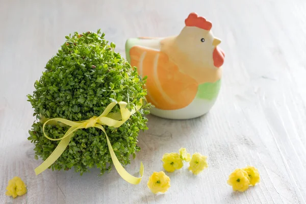 Easter Egg Shaped Watercress Easter Decoration Background Concept — Stock Photo, Image