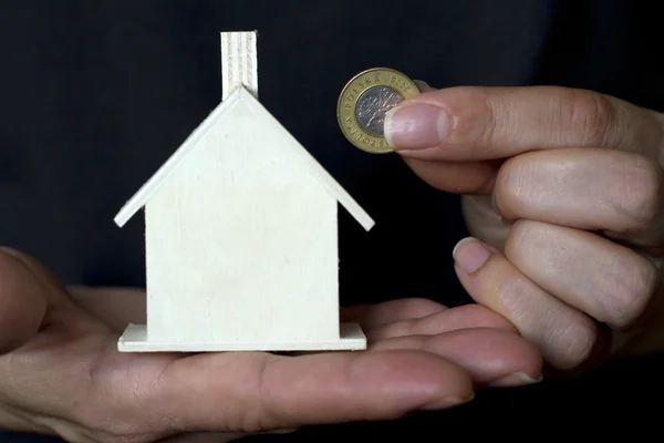 Compra de um novo conceito de problema de casa na cor preta — Fotografia de Stock