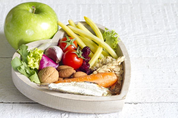 Alimentación saludable en la dieta del corazón concepto abstracto —  Fotos de Stock