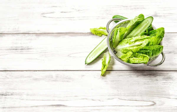 Ensalada verde de hojas y verduras —  Fotos de Stock