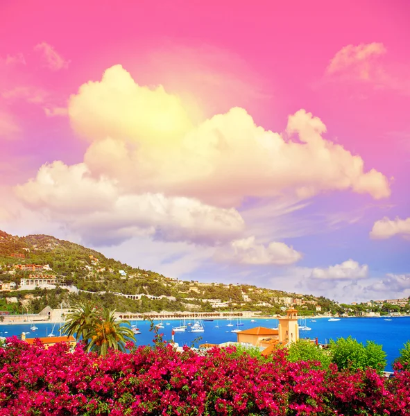 Paisaje del mar Mediterráneo en la riviera francesa — Foto de Stock