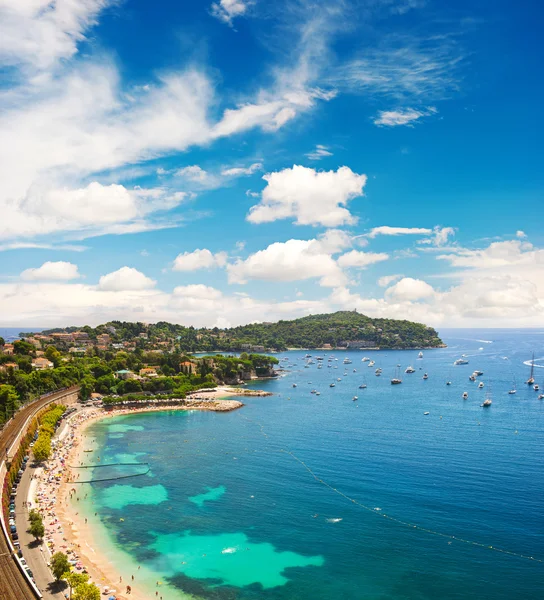 Mar Mediterrâneo. Riviera francesa. Paisagem céu azul — Fotografia de Stock