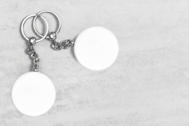 Tasarımınızı göstermek için anahtarlık modeli yapın. Anahtarlık modeli.