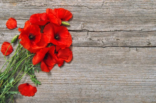 Poppy Bloemen Boeket Rustieke Houten Achtergrond — Stockfoto