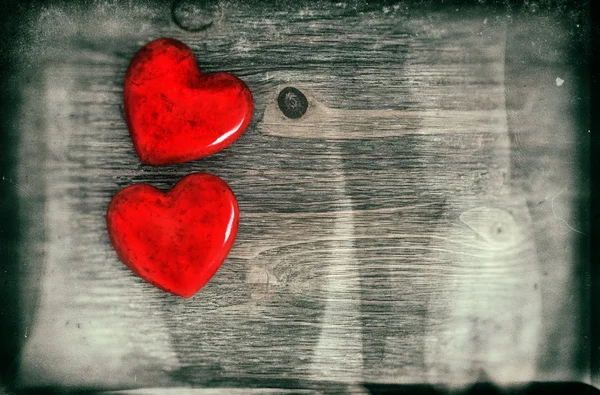 Red Hearts. Valentines Day. Vintage style with grunge effect — Stock Photo, Image