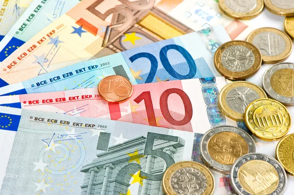 Moneda del euro. monedas y billetes. dinero en efectivo — Foto de Stock