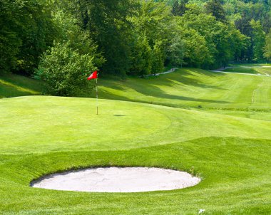 Golf Sahası. Bahar yatay, yeşil çim sahası