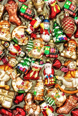 Noel ağacı süsleme baubles, oyuncak ve renkli süsler. 