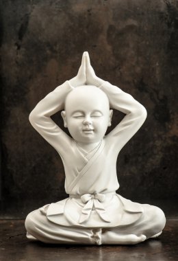 Buda'nın heykel beyaz. Meditasyon ve rahatlatıcı