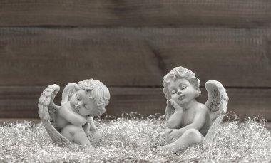 Uyuyan koruyucu melekler Noel dekorasyon