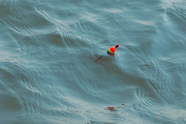 Плавать Речной Воде Рыбалка Приманку — стоковое фото