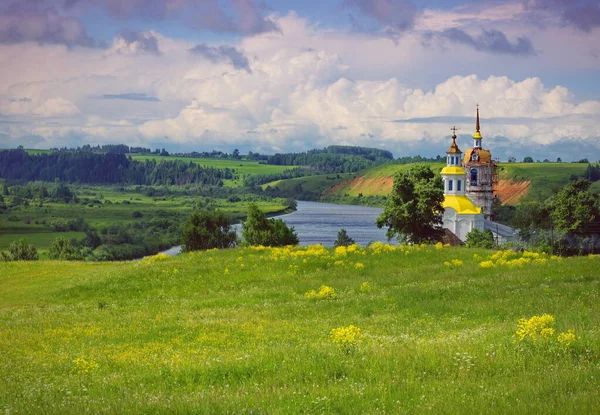 Beautiful Summer Landscape River Clouds Orthodox Church Green Fields Village — Stock Photo, Image