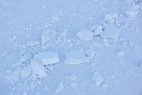Tekstura Pokrywy Śnieżnej Połamane Kawałki Śniegu — Zdjęcie stockowe